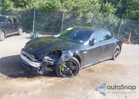 2013 Porsche Panamera 4 из США, поврежденный, VIN WP0AA2A79DL015495